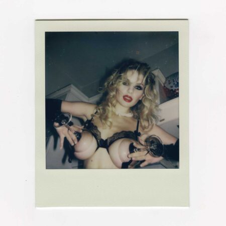 Milena Milyaeva - Polaroid